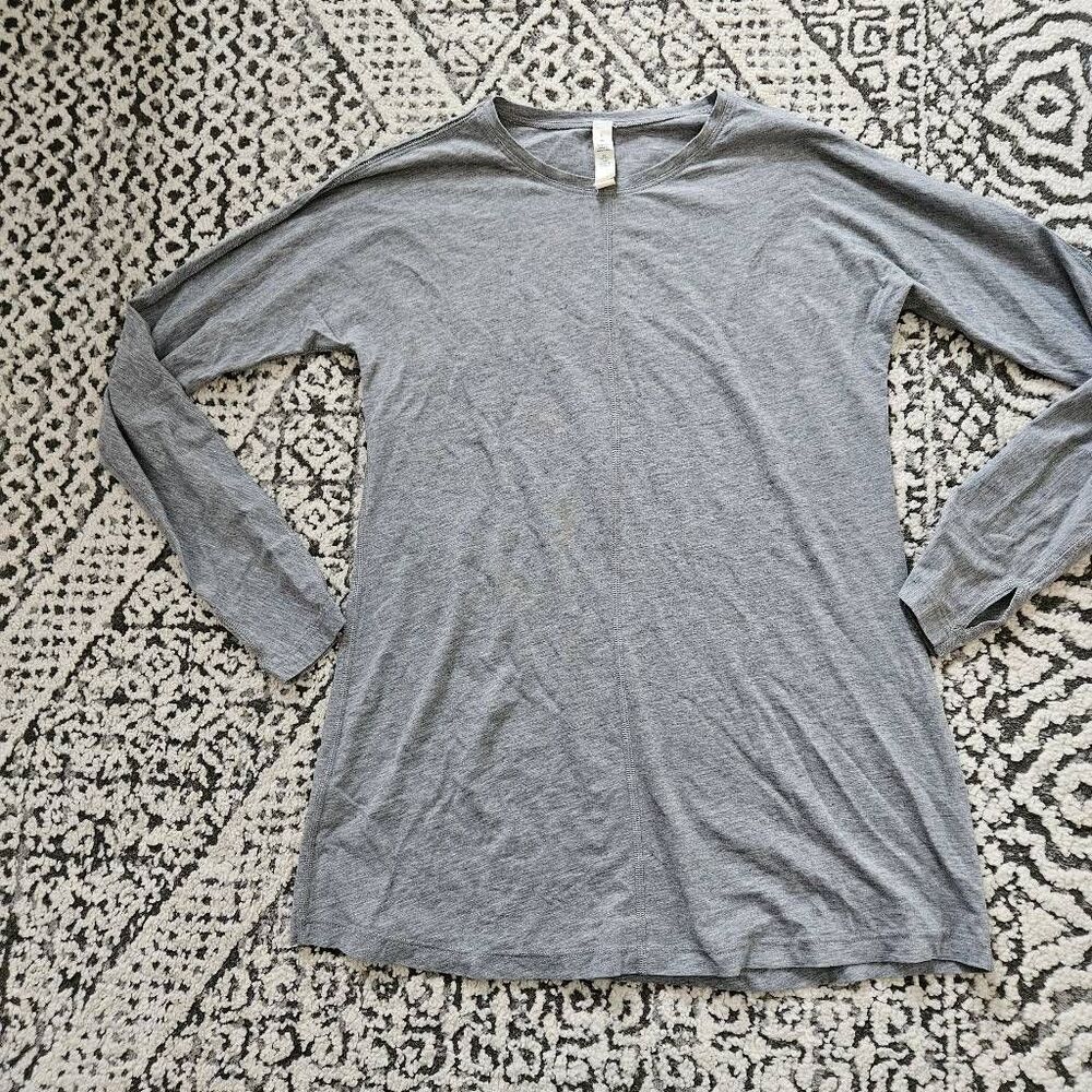 Lululemon Blue Gray Long-Sleeve Tunic Tee Size 6